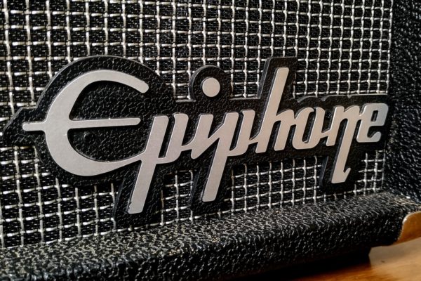 Amplificador de Guitarra Epiphone Studio 15R