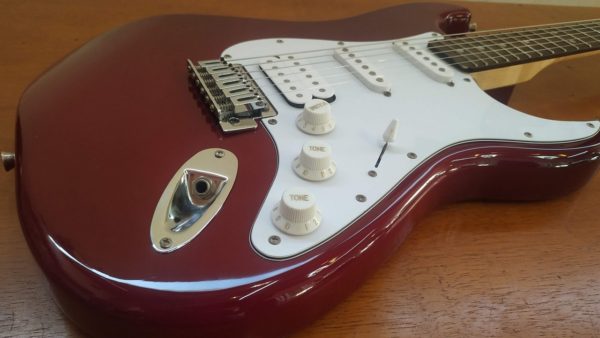 Guitarra Fender Squier California Series HSS