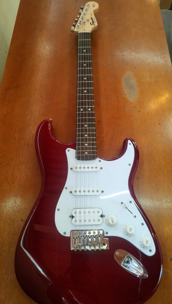 Guitarra Fender Squier California Series HSS