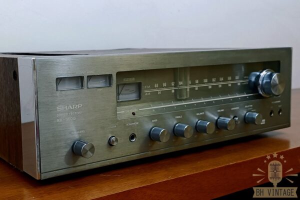 Receiver Sharp SA-300B