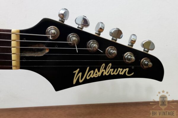 Guitarra Washburn WR-150